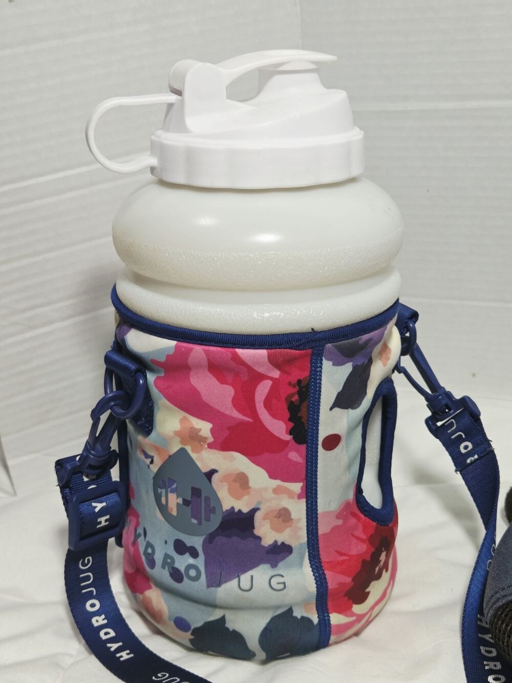 Hydro Jug Dainty Sleeve Crossbody Floral Collection Bundle Health Exercise